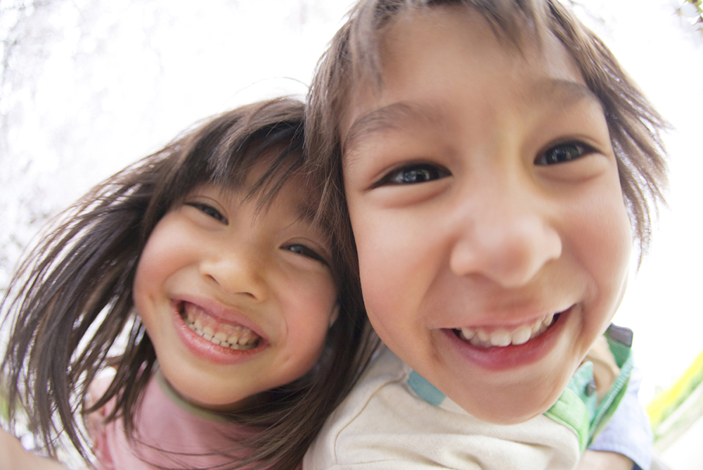 取り外しが出来る装置を使った床矯正治療